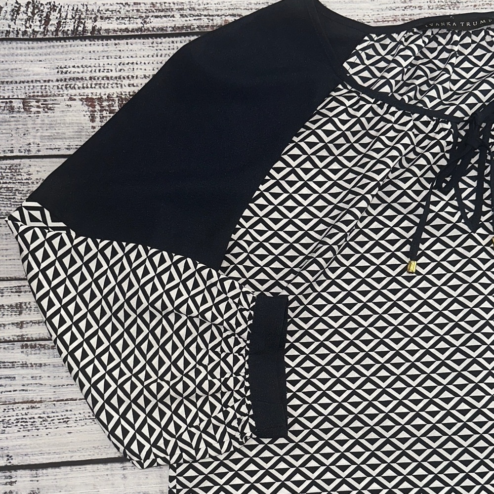 Ivanka Trump Blouse Sz. M - Picture 5 of 7